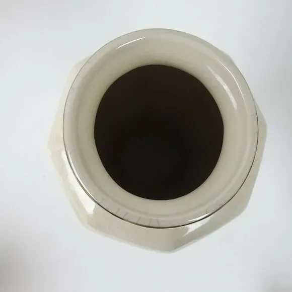 Vintage Japanese Vase Red Pink Roses Gold Trimmed 11 Inch Tall Signed JAPAN - Picture 5 of 6